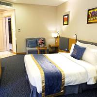 Suite Double with City View