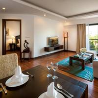 One-Bedroom Apartment with Balcony