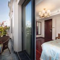 Delano Suite with Balcony