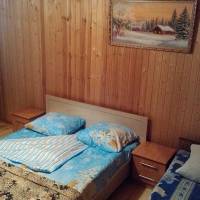 Трехместный