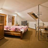 Loft (3 Adults) 