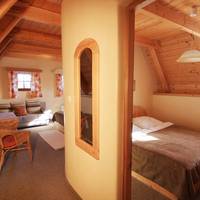 Two-Bedroom Suite (4 guests)