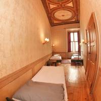 Triple Room with Shared Bathroom