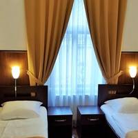 Twin Room with Shared Bathroom