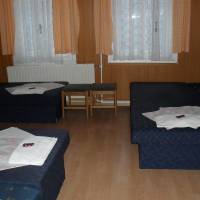 Quintuple Room with Shared Bathroom