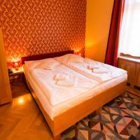 Art Nouveau Triple Room