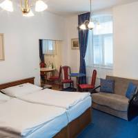 Apartment (3 Adults)