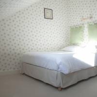 Small Room with Shower 