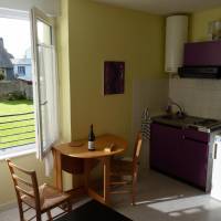 Studio (2 Adults)