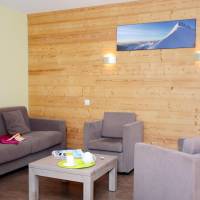 One-Bedroom Apartment (6 Adults)