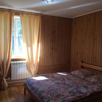 Трехместный