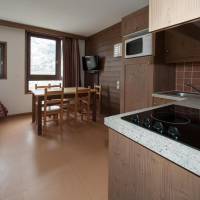 Studio (2 Adults)