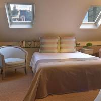 Club room – Main villa