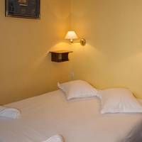 Double Room with Toilets on the Landing