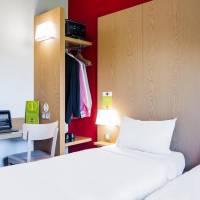 Twin Room - Non-Smoking