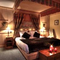 Suite (2 Adults)