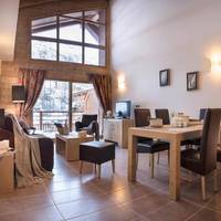 Three-Bedroom Apartment with Spa Access (8 Adults)