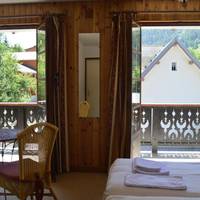 Large Twin Room