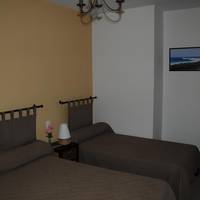 Triple Room with Bath