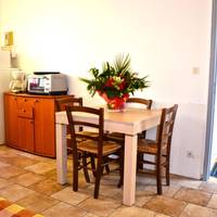 Apartment (4-5 Adults)