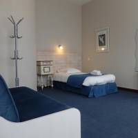 Quintuple Room