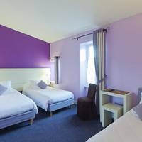 Triple Room with City View