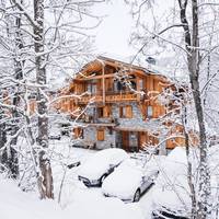 Four-Bedroom Superior Chalet
