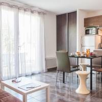 Duplex House ( 6 adults)