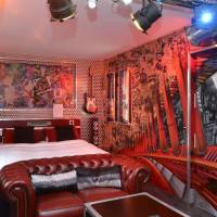 Double Room Signature Backstage