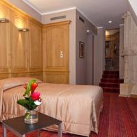 PRIVILEGE, Guest room, 2 Twin/Single Bed(s), City view  