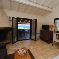 One-Bedroom Apartment with Sea View - Upper Floor