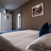 Prestige Suite (4 Adults + 2 Children)