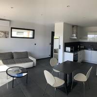 Superior One-Bedroom Apartment