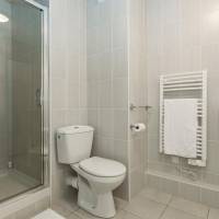 One-Bedroom Apartment (6 Adults)