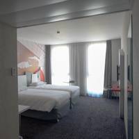 Standard Room with 2 Single Beds