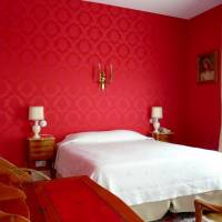 Luxury Triple Room