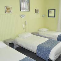 Triple Family Room