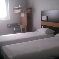 Superior Twin Room with City View