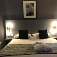 Medium Double Room