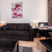 Studio (2 Adults)