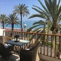 Studio Apartment with Sea View
