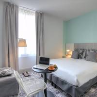 Queen Room with Sofa Bed for 1 Child