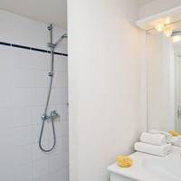 Studio (2 Adults)