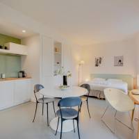 Family Apartment with Twin Beds (2 Adults + 2 Children)