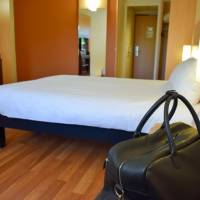Standard Room with 1 Double Bed