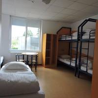 Family Room  with 6 beds (2 Adults)