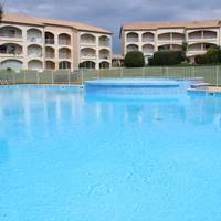 One-Bedroom Apartment with Pool View