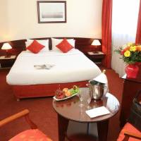 Quadruple Room with 1 Double Bed and 1 sofa bed