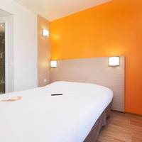 Two Connecting Double Rooms