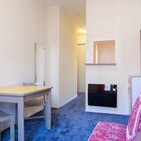 One-Bedroom Apartment (4 Adults)
